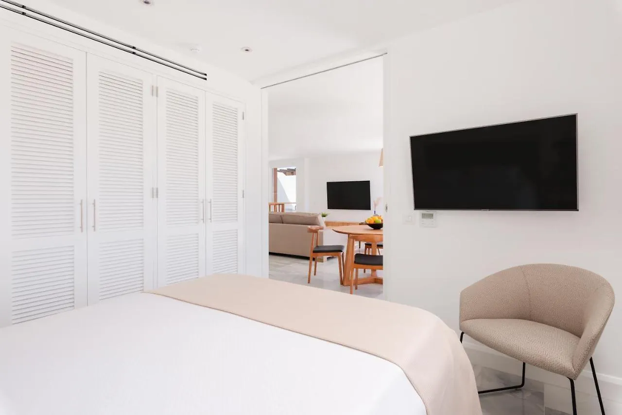 Santiago Aparthotel Playa de las Americas  Apartment